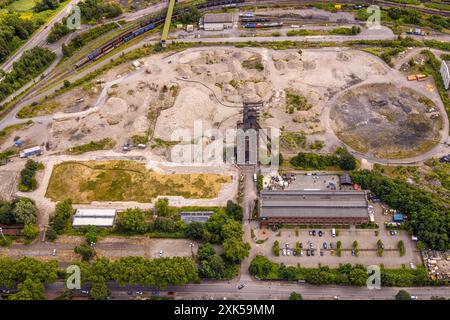 Luftbild, Abriss Zechengebäude Prosper II-Gelände an der Knappenstraße neben dem Malakowturm, Förderturm, Batenbrock-Süd, Bottrop, Ruhrgebiet, Nordrhein-Westfalen, Deutschland ACHTUNGxMINDESTHONORARx60xEURO *** Luftansicht, Abriss des Zeche Prosper II in der Knappenstraße neben dem Malakow-Turm, Wendeturm, Batenbrock Süd, Bottrop, Ruhrgebiet, Nordrhein-Westfalen, Deutschland ATTENTIONxMINDESTHONORARx60xEURO Stockfoto