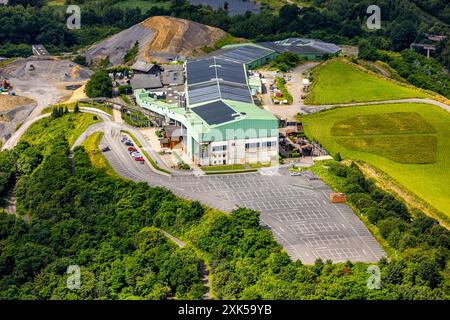 Luftbild, Skihalle alpincenter auf der Halde Prosperstraße, Bauhügel, Welheim, Bottrop, Ruhrgebiet, Nordrhein-Westfalen, Deutschland ACHTUNGxMINDESTHONORARx60xEURO *** Luftansicht, Skihalle alpincenter auf der Prosperstraße Sackgasse, Bauhügel, Welheim, Bottrop, Ruhrgebiet, Nordrhein-Westfalen, Deutschland ACHTUNGxMINDESTHONORARx60xEURO Stockfoto