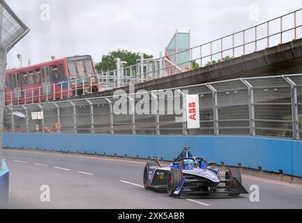 Maximilian Günther von Maserati MSG Racing am zweiten Tag des Hankook London E-Prix 2024 auf dem Excel Circuit in London. Bilddatum: Sonntag, 21. Juli 2024. Stockfoto