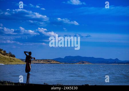 Lake Magadi Kenia Salt Lake Flamingo Home Porträts stehen neben dem Wasser Kenia Landschaften ostafrikas Stockfoto