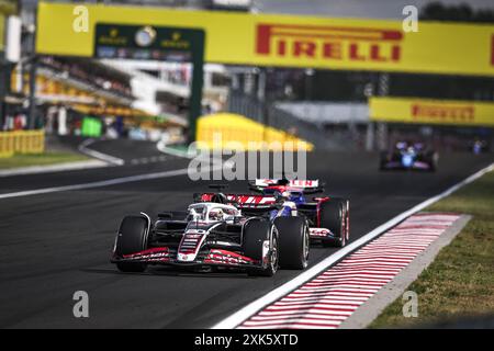 20 MAGNUSSEN Kevin (den), Haas F1 Team VF-24 Ferrari, Aktion während des Formel-1-Großen Preises von Ungarn 2024, 13. Runde der Formel-1-Weltmeisterschaft 2024 vom 19. Bis 21. Juli 2024 auf dem Hungaroring in Mogyorod, Ungarn Stockfoto