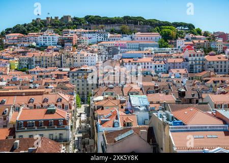 Schloss São Jorge Dominiert Lissabon, Portugal Stockfoto