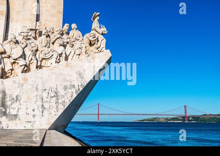 Padrão dos Descobrimentos und Brücke vom 25. April, Lissabon, Portugal Stockfoto