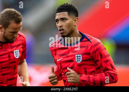 Jude Bellingham aus England war beim Endspiel der UEFA EURO 2024 zwischen Spanien und England im Olympiastadion Berlin in Berlin zu sehen. Stockfoto