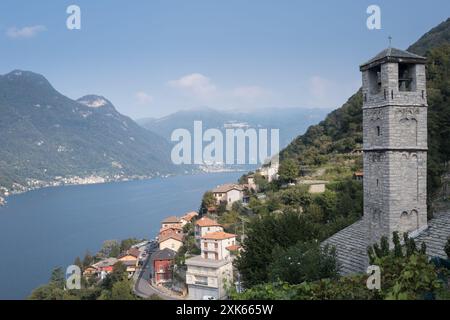 Die antike Kirche San Miro im malerischen Dorf Pognana Lario zwischen Como und Bellagio am wunderschönen Comer See im Norden I Stockfoto