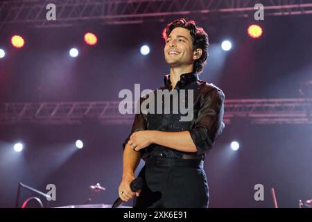 Lanciano, Italien. Juli 2024. Gianluca Ginoble von Il Volo tritt während eines Konzerts auf der Tour al Villa delle Rose Park in Lanciano „Tutti per uno - Capolavoro“ auf. Quelle: SOPA Images Limited/Alamy Live News Stockfoto