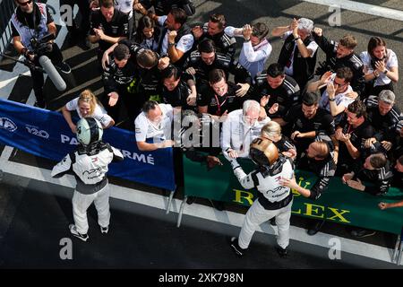 IDRIS Damson Alade-Bo (GBR), Schauspieler Joshua Pearce, Fahrer des fiktiven APX GP Teams im Apex F1-Film von Apple Studios / Bruckheimer Films, Porträt während des Formel-1-Großen Preises von Ungarn 2024, 13. Runde der Formel-1-Weltmeisterschaft 2024 vom 19. Bis 21. Juli, 2024 über den Hungaroring in Mogyorod, Ungarn Stockfoto