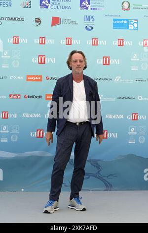 Giffoni Valle Piana, Italien. Juli 2024. Massimiliano Rossi nimmt am 54. Giffoni Film Festival 2024 am 21. Juli 2024 in Giffoni Valle Piana, Italien, Teil. Quelle: Nicola Ianuale/Alamy Live News Stockfoto