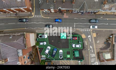 Chesterfield Parkplatz zum Aufladen Stockfoto