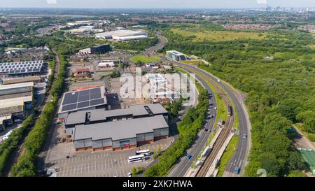 Ashton Moss Leisure Park und Metrolink Station Lord Sheldon Way, Ashton-under-Lyne, Tameside. Stockfoto