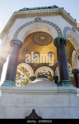 Der Deutsche Brunnen ist ein Pavillon gestaltete Brunnen in der nördlichen Ende der alten Hippodrom (Sultanahmet Square), Istanbul, Türkei Stockfoto