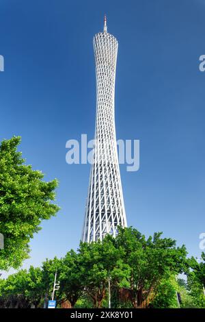Wunderschöner Blick auf den Canton Tower in Guangzhou, China Stockfoto