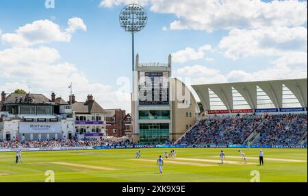 Allgemeine Szene auf der Trent Bridge am zweiten Tag des 2. Testspiels zwischen England und West Indies. Stockfoto