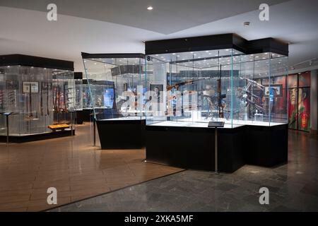 TULA, RUSSLAND - 15. JULI 2024: Im Staatlichen Waffenmuseum Tula. Expositionsfragment Stockfoto