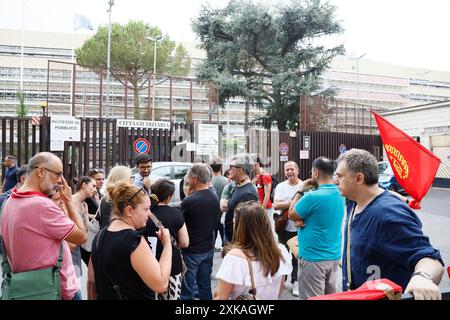 Roma, Italien. Juli 2024. Presidio dei lavoratori del ministero della Giustizia per protestare contro il cambio di appalto per la gestione degli atti processuali Roma, Italia - Lunedì 22 luglio 2024 - Cronaca - (Foto di Cecilia Fabiano/LaPresse) Demonstration von Arbeitnehmern des Justizministeriums zum Protest gegen die Vertragsänderung für die Verwaltung von Verfahrensdokumenten Rom, Italien - Donnerstag, Montag, 22. Juli 2024 - Nachrichten - (Foto: Cecilia Fabiano/LaPresse) Credit: LaPresse/Alamy Live News Stockfoto