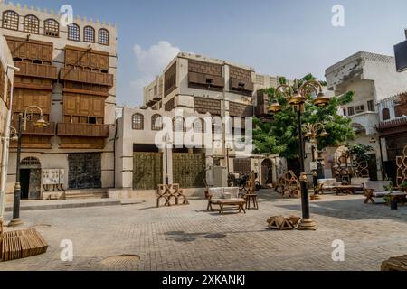 Die Marktstraßen von Al-Balad (historisches Dschidda), einem beliebten Touristenort und UNESCO-Wahrzeichen, im Westen Saudi-Arabiens. Stockfoto