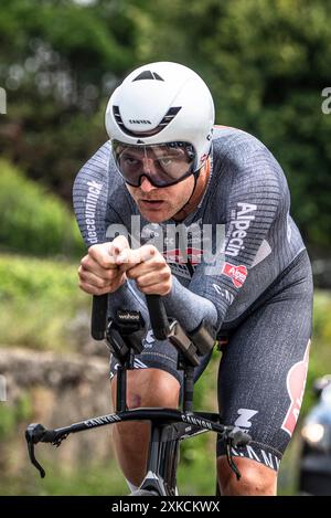 Jonas Rickaert von ALPECIN-DECEUNINCK Radfahren in der Tour de France TT (Zeitfahren), zwischen Nuits-Saints-Georges und Gevrey-Chamertain, 24.05.07.24. Stockfoto