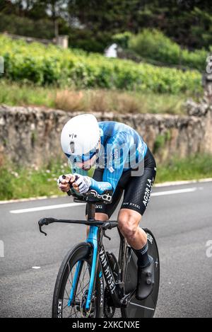 SAM BENNETT vom DECATHLON AG2R LA MONDIALE-TEAM, Radfahren in der Tour de France Stage 7 TT (Zeitfahren), zwischen Nuits-Saints-Georges und Gevrey-Chamertain, 24.07.05. Stockfoto