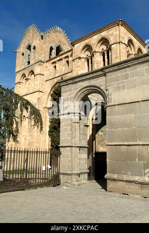 Basilika der Heiligen Vicente, Sabina und Cristeta (12.-14. Cent. Im romanischen Stil begonnen und in der frühgotischen Zeit fertiggestellt). Einer der Stockfoto