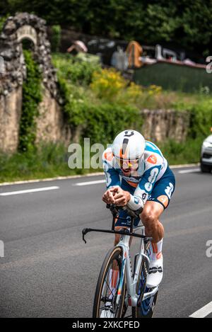 JOHN DEGENKOLB vom TEAM DSM-FIRMENICH POSTNL Radfahren in der Tour de France Stage 7 TT (Zeitfahren), zwischen Nuits-Saints-Georges und Gevrey-Chamertain, 24.07.05. Stockfoto