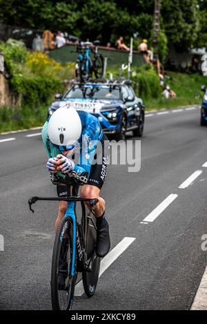 NICOLAS PRODHOMME vom DECATHLON AG2R LA MONDIALE TEAM radelt in der Tour de France Stage 7 TT (Zeitfahren) zwischen Nuits-Saints-Georges und Gevrey-Chamertain, 24.07.05. Stockfoto