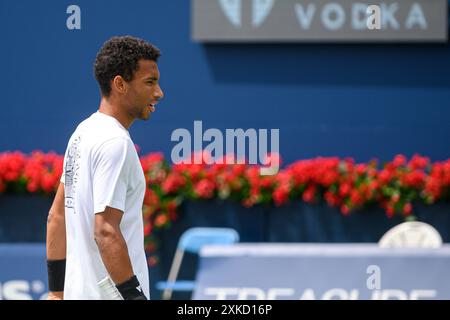 Toronto, ON, Kanada - 5. August 2023: Felix Auger-Aliassime (Kanada) auf einem Gericht während der Trainingsveranstaltung in der National Bank Open in Sobeys Street Stockfoto