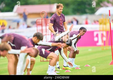 Rottach Egern, Deutschland. Juli 2024. Leon GORETZKA, FCB 8 im Trainingslager FC BAYERN München 1.Deutsche Fußball-Liga, in Rottach-Egern, Tegernsee, 22. Juli 2024 Saison 2024/2025, FCB, Fotograf: ddp Images/STAR-Images Credit: ddp Media GmbH/Alamy Live News Stockfoto