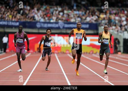 Vernon NORWOOD (Vereinigte Staaten von Amerika), Matthew HUDSON-SMITH (Großbritannien), Christopher MORALES-WILLIAMS (Kanada), Kirani JAMES (Grenada) überqueren die Ziellinie im 400-m-Finale der Männer beim 2024, IAAF Diamond League, London Stadium, Queen Elizabeth Olympic Park, Stratford, London, Großbritannien. Stockfoto