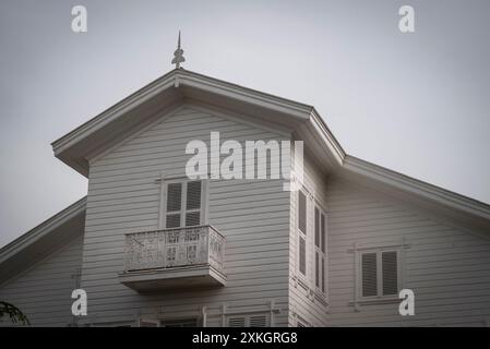 Villa aus der osmanischen Ära, Buyukada Insel, die größte der Prinzeninseln im Marmarameer, in der Nähe von Istanbul, Türkei Stockfoto