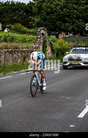 OSCAR ONLEY vom TEAM DSM-FIRMENICH POSTNL Radfahren in der Tour de France Stage 7 TT, zwischen Nuits-Saints-Georges und Gevrey-Chambertin, 24.07.05. Stockfoto