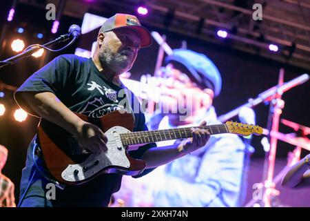 22. Juli 2024, Seravezza, Seravezza, Italien: Die britische Musikgruppe Incognito im Konzert des Seravezza Blues Festivals. (Kreditbild: © Stefano Dalle Luche/Pacific Press via ZUMA Press Wire) NUR REDAKTIONELLE VERWENDUNG! Nicht für kommerzielle ZWECKE! Stockfoto