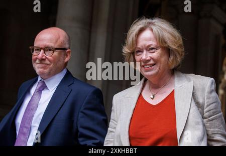 London, Großbritannien. Juli 2024. Lord (Richard) Hermer, Attorney General und Baroness (Angela) Smith, Lord Privy Seal und Leader des House of Lords in Downing Street für die letzte Kabinettssitzung vor der Sommerpause. Quelle: Mark Thomas/Alamy Live News Stockfoto