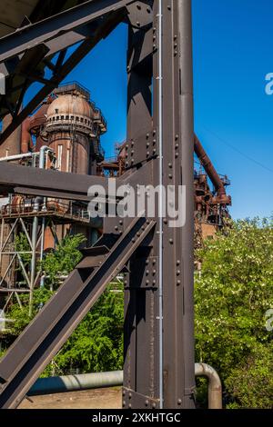 Blick auf das Völklinger Eisenwerk bei Saarbrücken Stockfoto