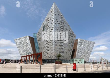 Die Titanic Belfast Besucherattraktion, Belfast, Nordirland, Großbritannien Stockfoto