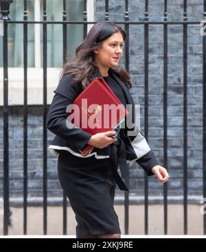 London, England, Großbritannien. Juli 2024. LISA NANDY, Staatssekretärin für Kultur, Medien und Sport, verlässt die Kabinettssitzung. (Kreditbild: © Tayfun Salci/ZUMA Press Wire) NUR REDAKTIONELLE VERWENDUNG! Nicht für kommerzielle ZWECKE! Stockfoto