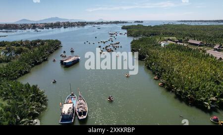 Drohnenblick auf den Coconut Forest in Hoi an, vietnam. Stockfoto