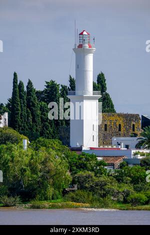 15.03.2024, Uruguay, Colonia, Colonia del Sacramento - Leuchtturm im historischen Zentrum von Colonia am Rio de la Plata. Colonia del Sacramento ist Stockfoto