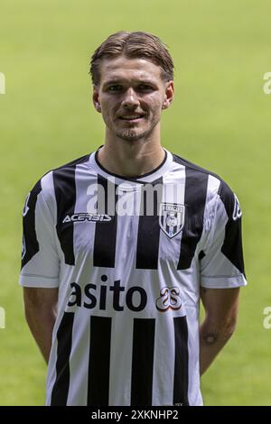 ALMELO, 23.07.2024, Asito stadion. Niederländischer Fußball, Eredivisie, Photocall Heracles Almelo Saison 2024/2025. Heracles Spieler Juho Talvitie Credit: Pro Shots/Alamy Live News Stockfoto