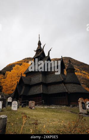 Schwarze Stabkirche Borgund Holzkirche in Norwegen, Borgund stavkirke Stockfoto