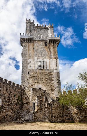 Torre de Menagem in der Burg von Beja ist eine mittelalterliche Burg in der Gemeinde Beja in Portugal Stockfoto