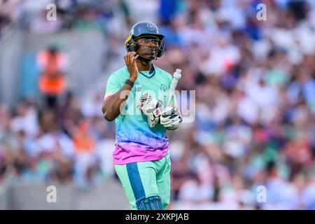 LONDON, VEREINIGTES KÖNIGREICH. 23. Juli, 24. Tawanda Muyeye von Oval Invincibles in Aktion während der Hundred - Oval Invincibles vs Birmingham Phoenix am Dienstag, den 23. Juli 2024 in LONDON ENGLAND. Quelle: Taka Wu/Alamy Live News Stockfoto