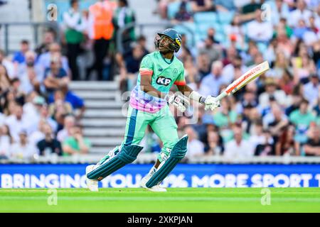 LONDON, VEREINIGTES KÖNIGREICH. 23. Juli, 24. Tawanda Muyeye von Oval Invincibles in Aktion während der Hundred - Oval Invincibles vs Birmingham Phoenix am Dienstag, den 23. Juli 2024 in LONDON ENGLAND. Quelle: Taka Wu/Alamy Live News Stockfoto