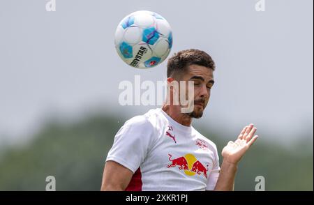 Leipzig, Deutschland. Juli 2024. Fußball: Bundesliga, RB Leipzig Training. André Silva trainiert auf dem Spielfeld. Quelle: Hendrik Schmidt/dpa/Alamy Live News Stockfoto