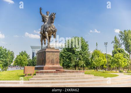 Statue des legendären Tamerlane Amir Temur zu Pferd Stockfoto