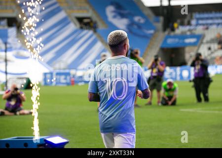 Columbus, Ohio, USA. Juli 2024. FC Cincinnati Mittelfeldspieler Luciano Acosta (10). Die MLS All-Star Challenge findet am Tag vor dem All-Star-Spiel zwischen MLS und Liga MX im Feld Lower.com statt. Quelle: Kindell Buchanan/Alamy Live News Stockfoto