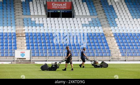 Zwolle, Niederlande. Juli 2024. ZWOLLE, 24.07.2024, MAC³PARK Stadium, niederländischer Fußball Eredivisie, Saison 2024/2025. Während des Photocall PEC Zwolle Credit: Pro Shots/Alamy Live News Stockfoto