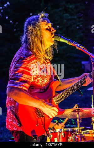 Jo Larraceleta, Gitarrist und Sänger des 70er-Blues-Rock-Trios Washing Line - Boussay, Indre-et-Loire (37), Frankreich. Stockfoto