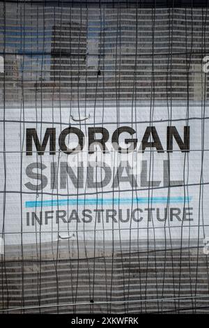 Morgan Sindall Building Site Old Street Roundabout Shoreditch London. Morgan Sindall Group plc ist ein britisches Bauunternehmen, das 1977 gegründet wurde. Stockfoto