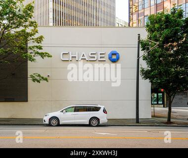 SEATTLE, WASHINGTON - 3. Juli 2023: Seattle hat neben der Technologie auch eine florierende Tourismusbranche. Seit Mitte der 90er Jahre hat Seattle Erfahrungen gemacht Stockfoto