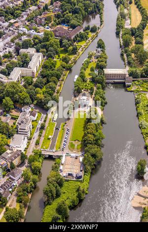 Luftbild, Fluss Ruhr, Schleuseninsel mit dem Wasserbahnhof Restaurant, Altstadt I - Südwest, Mülheim an der Ruhr, Ruhrgebiet, Nordrhein-Westfalen, Deutschland ACHTUNGxMINDESTHONORARx60xEURO *** Stockfoto